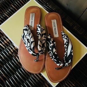 Silky cloth Steve Madden thongs.